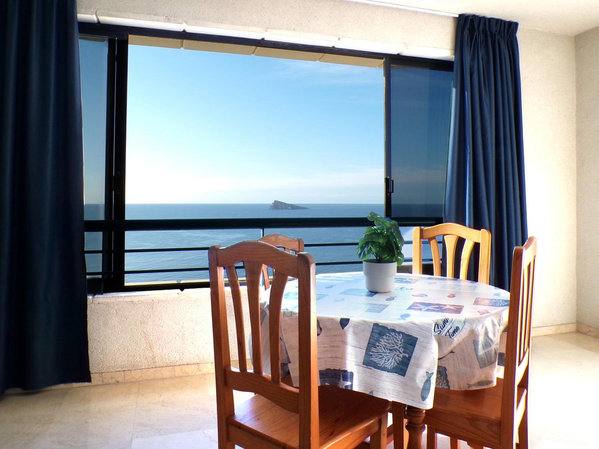Apartamento turístico Torre Levante Planta 19 - Gestaltur Benidorm Exterior foto